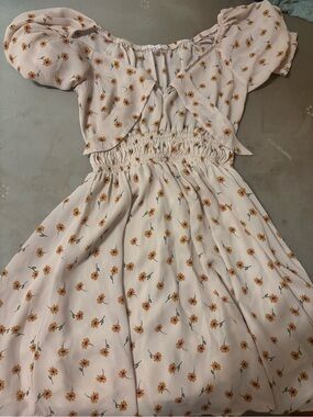 Floral Puff-Sleeve Dress - Cream with Yellow Flowers
